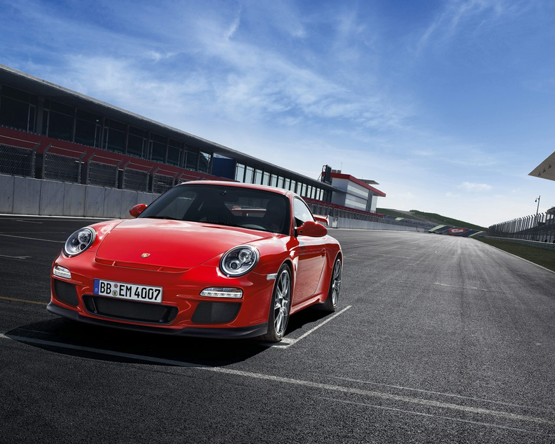 Illustration for article titled 2010 Porsche 911 GT3: Santa's 435 HP Sleigh